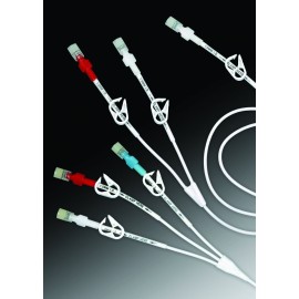 Linha de cateteres BROVIAC®, HICKMAN® e LEONARD® para acesso vascular, para pacientes pediátricos e adultos